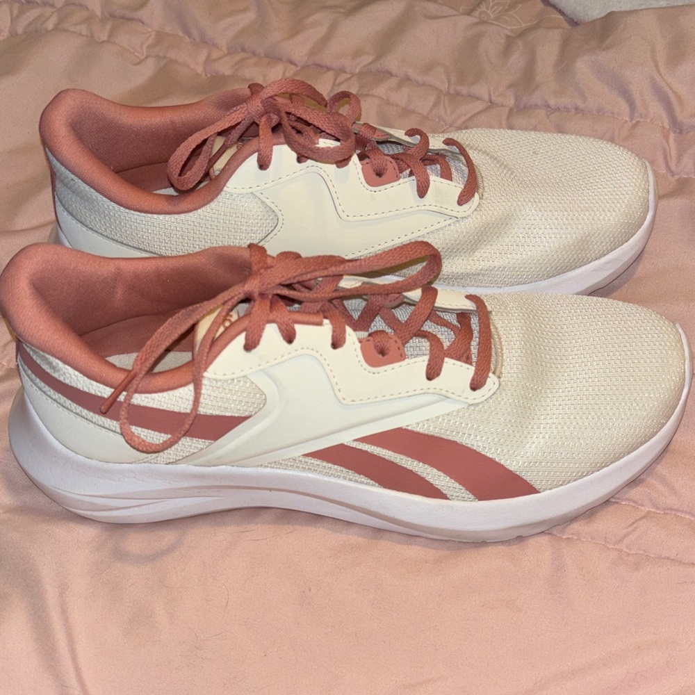 Women's Cream and Pink Athletic Shoes Reebok Shoes Size 9.5